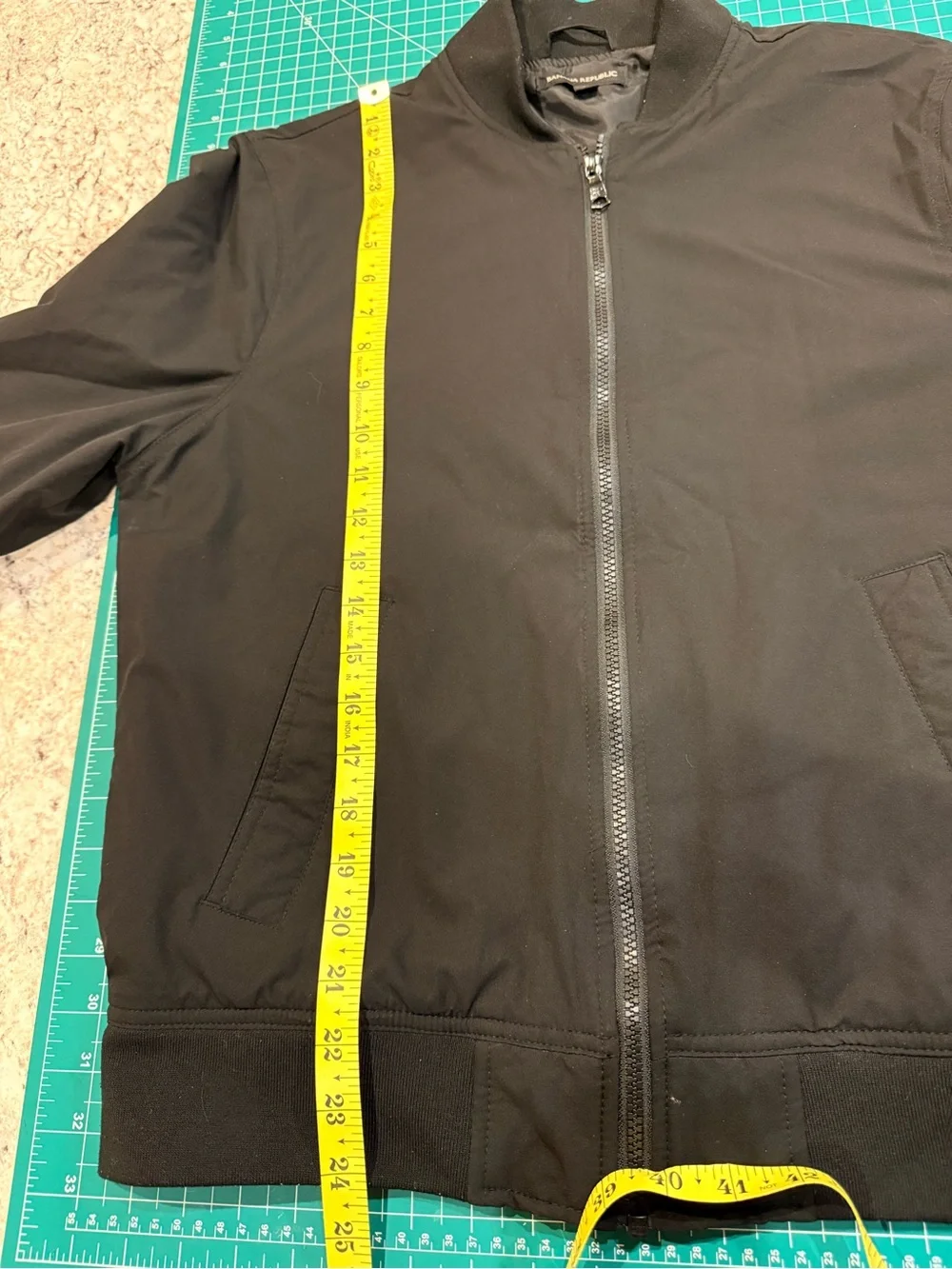 Banana Republic classic banana